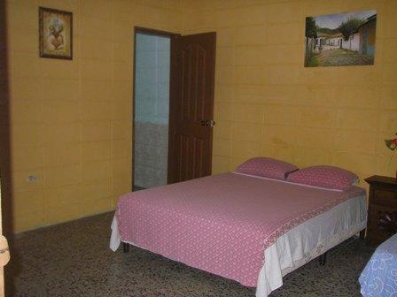 Guesthouse Dos Molinos B&B San Pedro Sula Pokoj fotografie